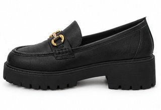 Mocasines negros estilo Gucci con hebilla dorada