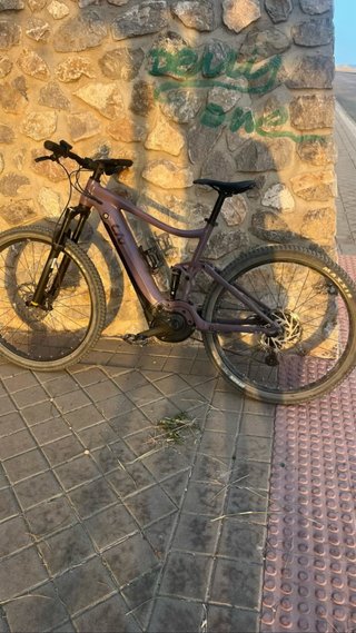 Bicicleta Eléctrica de Montaña Liv