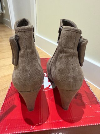 Botines Beige