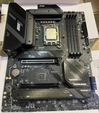 Placa Base MSI MAG B760 TOMAHAWK WIFI