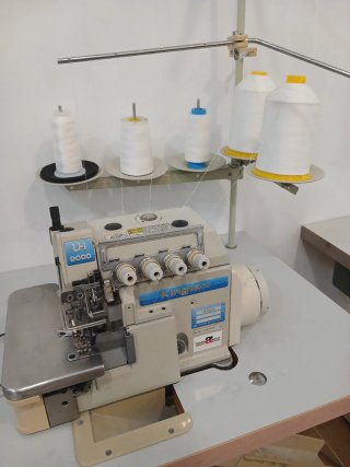 Máquina Overlock Kingtex UH9000 5 Hilos