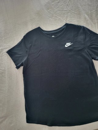 Camiseta Nike Negra