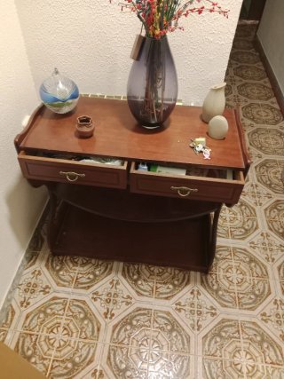 Mueble de entrada de madera