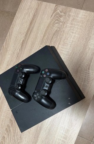Consola