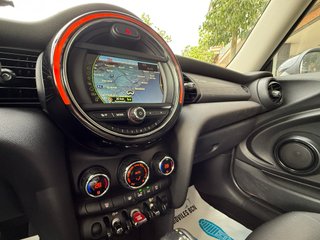 MINI Cooper 2015
