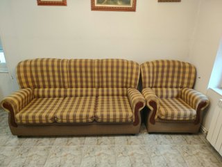 Sofá Cama 3 Plazas + Sillón Clásico