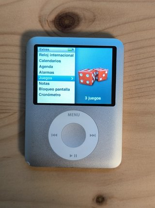 iPod Nano 3ª Gen 4GB Plateado