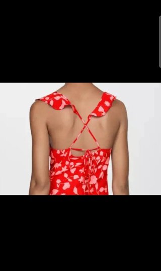 Vestido Fluido de Flores Rojo Talla M