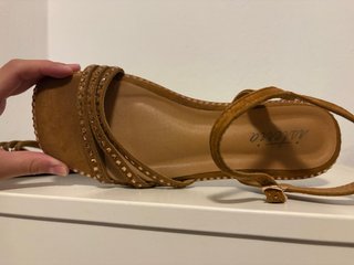 Sandalias Isteria Marrones