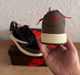 Nike Air Jordan 1 Low Marrón Rojo , Negro