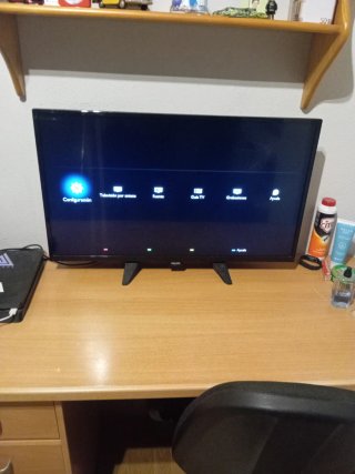 Televisión Philips en buen estado
