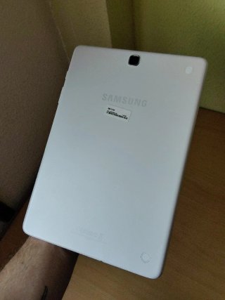 Samsung Galaxy Tab A 9.7 WiFi (SM-T550)