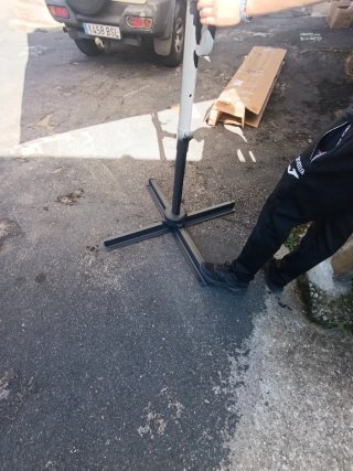 Parasol Beige Grande con Base Oscura
