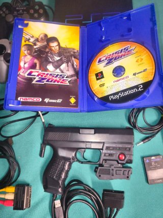 Lote PlayStation 2 (PS2) con pistola logic3 y mas.
