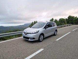 Renault Grand Scenic 2015