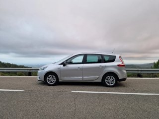 Renault Grand Scenic 2015