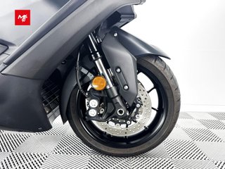 YAMAHA TMAX 2024 16048 kms.