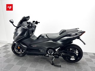 YAMAHA TMAX 2024 16048 kms.