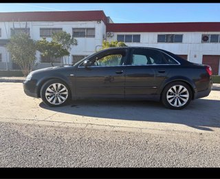 Audi A4 2.5 tdi 180cv