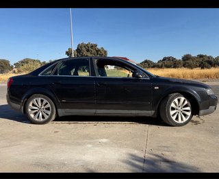 Audi A4 2.5 tdi 180cv
