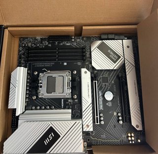 Placa Base MSI PRO B650-A WIFI