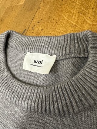 Jersey Ami Gris,precio negociable Envio en 24hrs