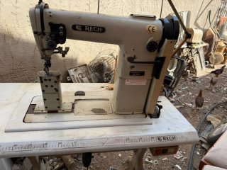 Máquina de Coser Industrial RECH KD-820