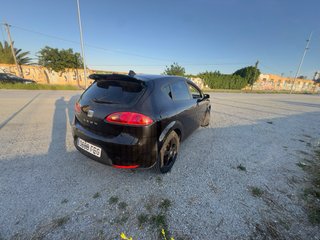 SEAT Leon 2008 “LEER BIEN”