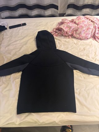 Sudadera Nike Tech Fleece Negra y Gris