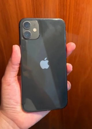 iPhone 11