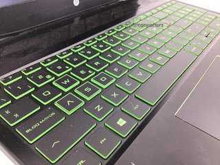 pc portatil hp 15-cx0002ns