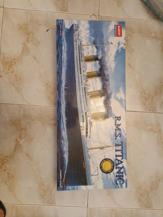 Maqueta R.M.S. Titanic Academy 1/400