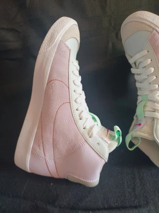 Nike Blazer Mid 77 Dance Barely Grape Talla 37.5