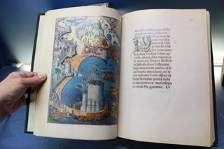 Facsímil: El Sitio de Rodas. Club Bibliófilo Versol. Trilogía de la Cruzadas, S. XV.