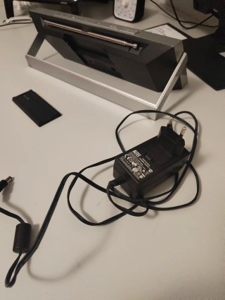 Altavoz con Radio, Jack y conexión iPod