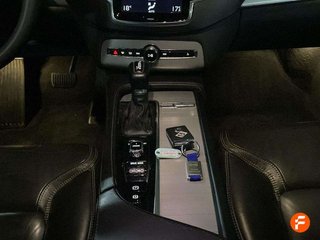 Volvo XC90 2.0 D4 Momentum Auto