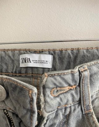 Pantalón Ancho Zara.