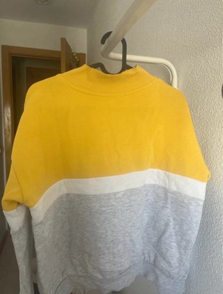 Sudadera H&M Tricolor