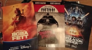 Lote 100 posters grandes películas revista Acción