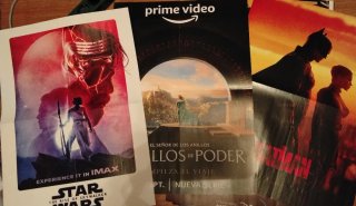 Lote 100 posters grandes películas revista Acción
