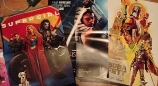 Lote 100 posters grandes películas revista Acción