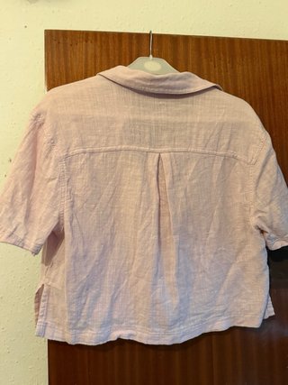 Camisa Crop Rosa Bershka