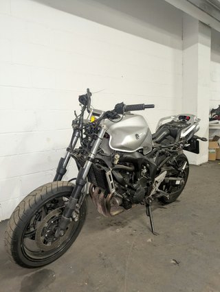 YAMAHA FZ6-S