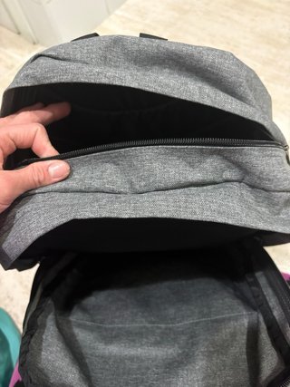 Mochila Eastpak Gris