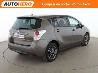 Toyota Verso 1.6 Advance