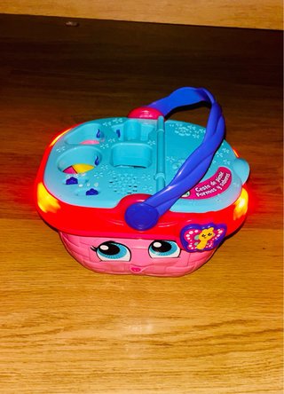 Cesta de Picnic Formas y Sabores LeapFrog completa