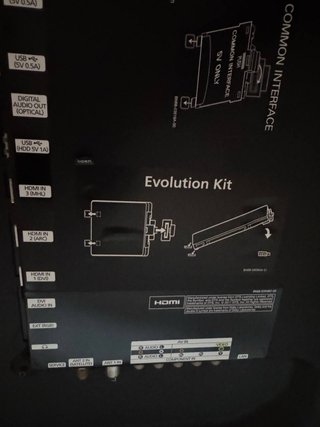 Televisión Samsung + Mueble TV
