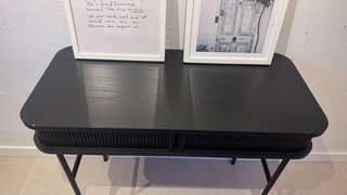 Escritorio Negro con Cajón de Persiana