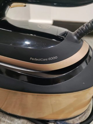 Ferro da stiro Philips PerfectCare 6000