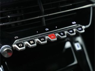 Peugeot 2008 1.2 145CV Allure  Hybrid eDCS6